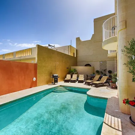 Aldo House بيت للعطل